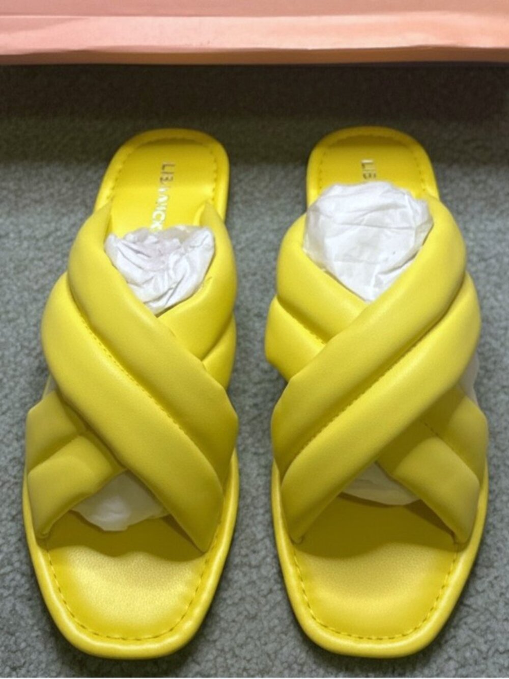 Lisa Vicky Mentor-V Popcorn Yellow Slide Sandals Womens Size 8 NWB Comfort Flat